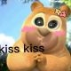 变形熊二害羞脸红说  kiss kiss