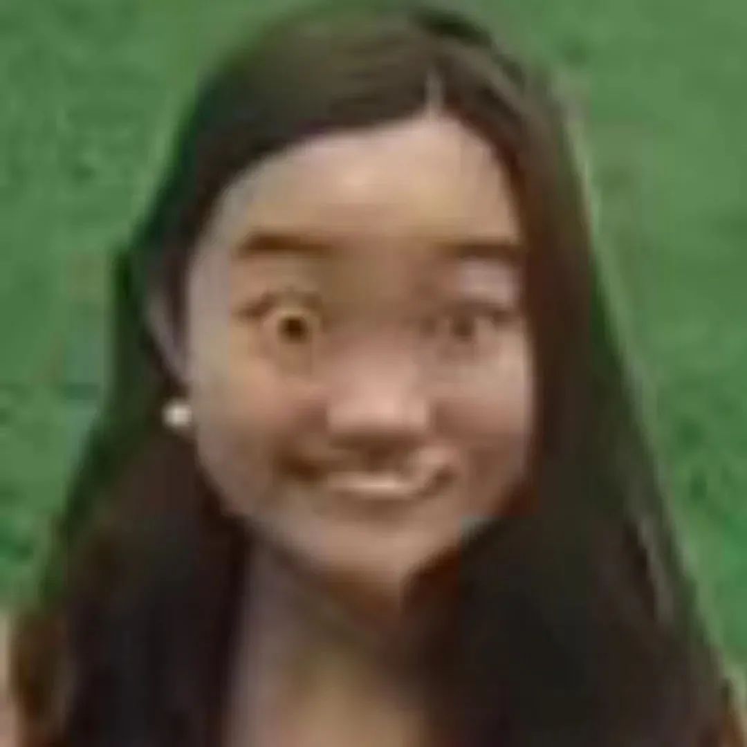 长发女孩瞪大双眼咧嘴笑,表情夸张滑稽超搞笑 500个最火的抽象神经表情包表情包图片gif动图 - 求表情网,斗图从此不求人!